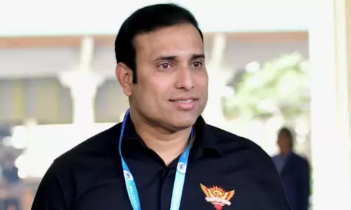 కోహ్లీ అతన్ని ఓపెనర్‌గా పంపించు : లక్ష్మణ్