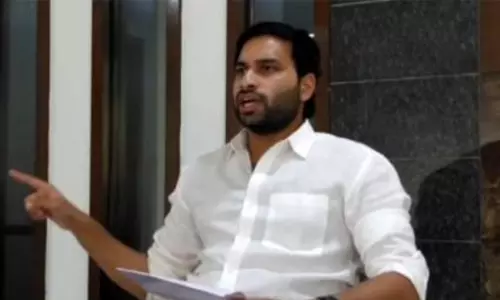 పెయిడ్ ఆర్టిస్టులతో టీడీపీ హడావుడి : దేవినేని అవినాష్ పెయిడ్ ఆర్టిస్టులతో టీడీపీ హడావుడి : దేవినేని అవినాష్