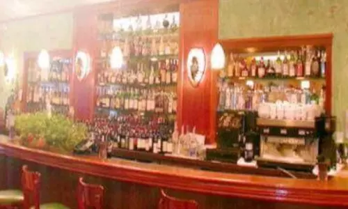 జిల్లాలో 29 బార్లకే అనుమతి