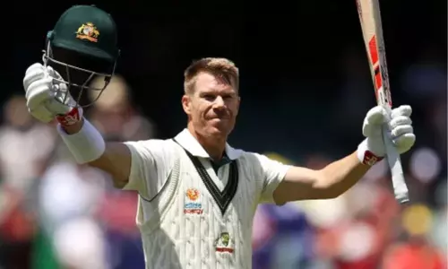 డే /నైట్ టెస్టు ఫార్మాట్లో వార్నర్ రికార్డు ట్రిపుల్ సెంచరీ డే /నైట్ టెస్టు ఫార్మాట్లో వార్నర్ రికార్డు ట్రిపుల్ సెంచరీ