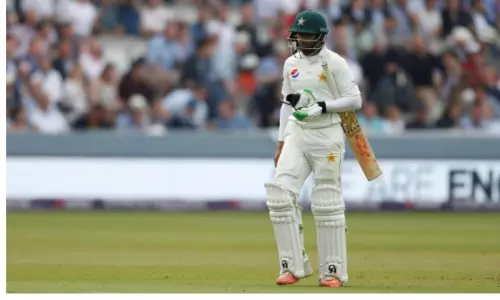 పాకిస్తాన్ ఓపెనర్‌పై ఐస్‌లాండ్ క్రికెట్ సెటైర్