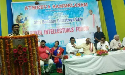 మహిళలను గౌరవించినపుడే దేశం ముందుకు వెళ్తుంది