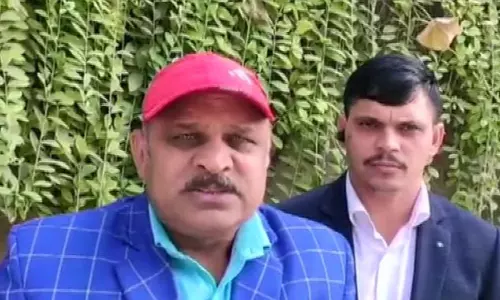 ఎన్‌కౌంటర్ చేసిన పోలీసులకు రివార్డు ఇస్తా