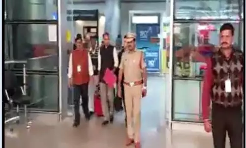 దిశ తల్లిదండ్రుల స్టేట్మెంట్ రికార్డు చేయనున్న NHRC బృందం దిశ తల్లిదండ్రుల స్టేట్మెంట్ రికార్డు చేయనున్న NHRC బృందం