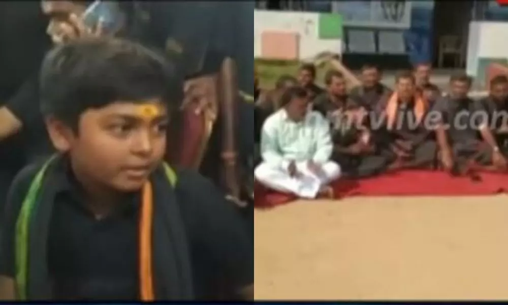 అక్కడ అయ్యప్పలు స్కూలుకు రాకూడదా? అక్కడ అయ్యప్పలు స్కూలుకు రాకూడదా?