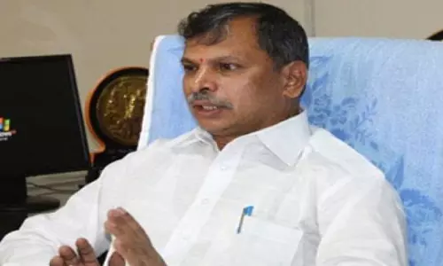 వైసీపీ ప్రభుత్వంపై తీవ్రంగా మండిపడ్డ తులసిరెడ్డి