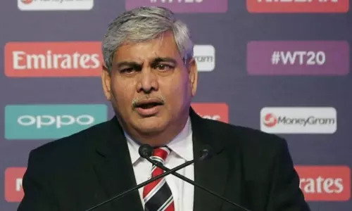 మూడోసారి కొనసాగలేను.. క్రికెట్కు మంచి రోజులు వచ్చాయ్, నెటిజన్లు మూడోసారి కొనసాగలేను.. క్రికెట్కు మంచి రోజులు వచ్చాయ్, నెటిజన్లు