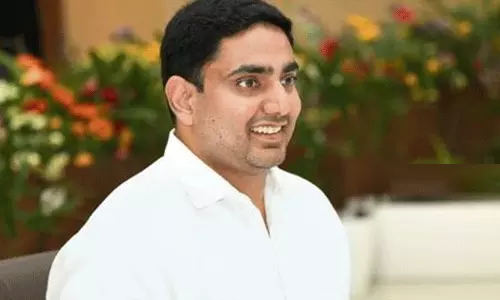 ఆర్టీసీ బస్సులో ప్రయాణించిన నారా లోకేశ్