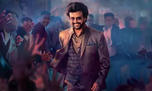 అసమాన సినీ ధీరుడు.. రజనీకాంత్! అసమాన సినీ ధీరుడు.. రజనీకాంత్!