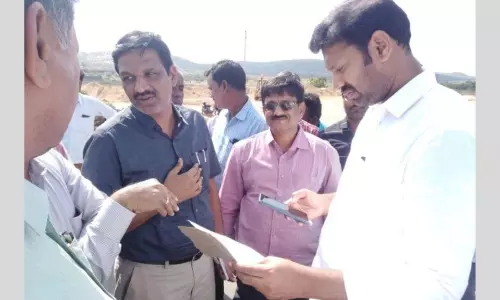 పేదలందరికీ ఇళ్ల స్థలాలు