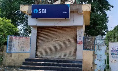 ఏటీఎం లలో డబ్బులు ఉండవు..ఇబ్బందులు తప్పవు