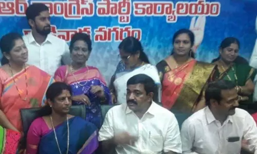 ముఖ్యమంత్రి జగన్ దేశానికి దిశ చూపించారు: ఎంపీ వంగా గీత