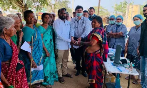 మొగిలిపేట గ్రామంలో ఉచిత వైద్య శిబిరం