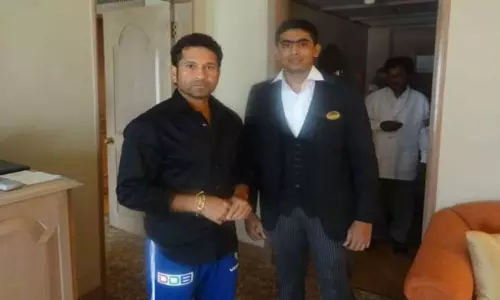 దయచేసి అతడి ఆచూకీ చెప్పండి : సచిన్ దయచేసి అతడి ఆచూకీ చెప్పండి : సచిన్