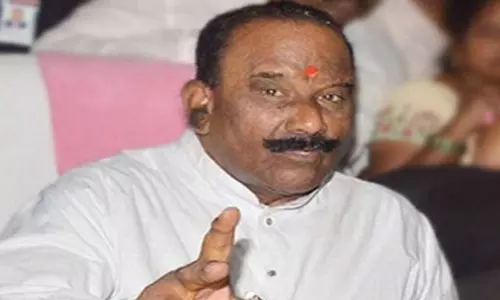 టీఆర్ఎస్‌లో సైలెంటైన నాయిని.. మౌనానికి కారణమేంటి?