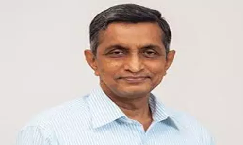 అభివృద్ధి ఒకే ప్రాంతంలో ఉంటే ఎలా?