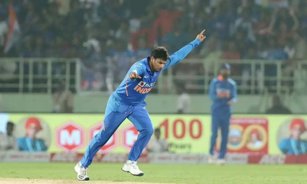 Ind vs WI 2nd ODI :  కుల్ దీప్ ఖాతాలో హ్యాట్రిక్‌ వికెట్లు