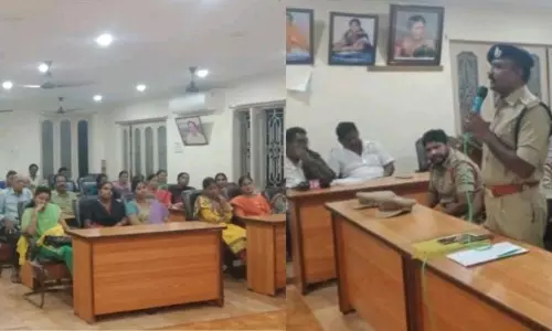 మహిళ రక్షణపై అవగాహన సదస్సు