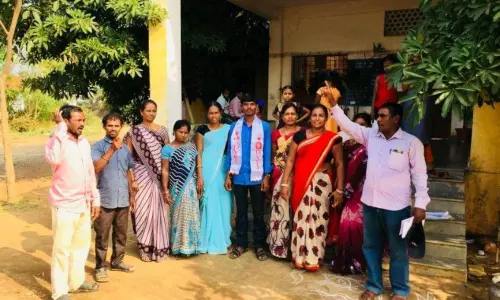 కస్తూర్భా పాఠశాలలో మౌలిక వసతులు కల్పించాలి