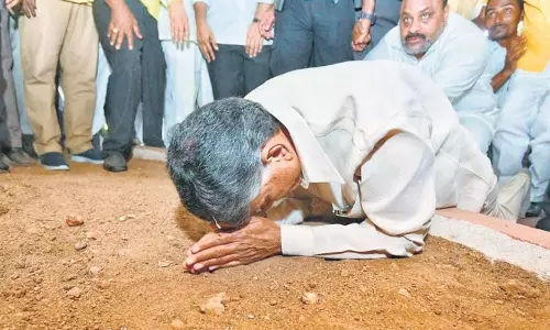 ఉద్దండరాయునిపాలెంకు మాజీ ముఖ్యమంత్రి చంద్రబాబు ఉద్దండరాయునిపాలెంకు మాజీ ముఖ్యమంత్రి చంద్రబాబు