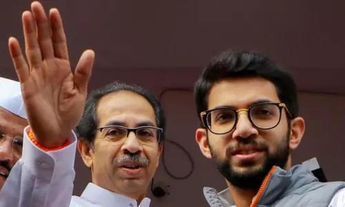 అలాంటి వ్యక్తులను పట్టించుకోవద్దు