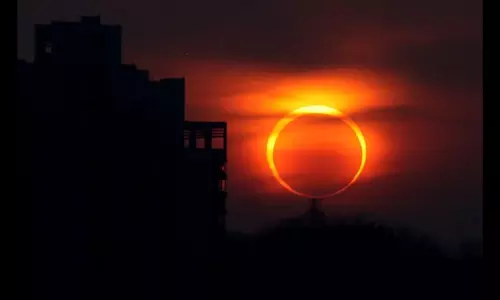 Solar Eclipse Live : సూర్య గ్రహణం లైవ్ Solar Eclipse Live : సూర్య గ్రహణం లైవ్