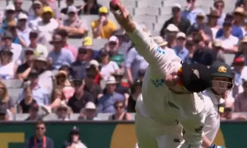 అదిరిపోయే క్యాచ్..మిస్ అయితే మళ్లి చూడలేరు అదిరిపోయే క్యాచ్..మిస్ అయితే మళ్లి చూడలేరు