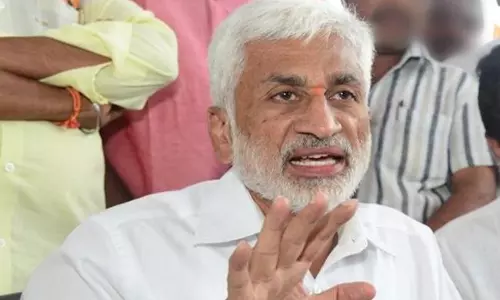 మీరు అంత నిప్పు, పత్తి గింజ అయితే కల వచ్చిందని చెప్పండి: విజయసాయిరెడ్డి మీరు అంత నిప్పు, పత్తి గింజ అయితే కల వచ్చిందని చెప్పండి: విజయసాయిరెడ్డి