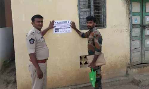 మూగజీవాలను హింసించడం నేరం: ఎస్సై చిన్నరెడ్డెప్ప