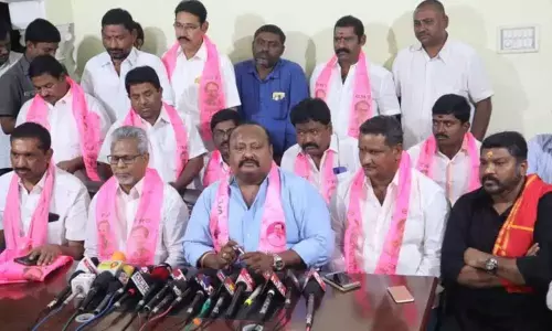 మంత్రి గంగుల స్వీట్ వార్నింగ్ .. తనకు వెన్నుపోటు పొడిచినా ఫర్వాలేదు.. కానీ,