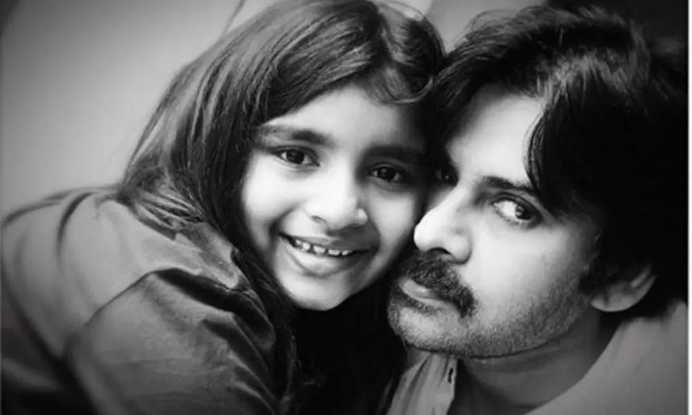 రేణూదేశాయ్ మరోసారి సెన్సెషనల్ పోస్ట్.. గంటలోనే వేలల్లో లైక్స్ రేణూదేశాయ్ మరోసారి సెన్సెషనల్ పోస్ట్.. గంటలోనే వేలల్లో లైక్స్