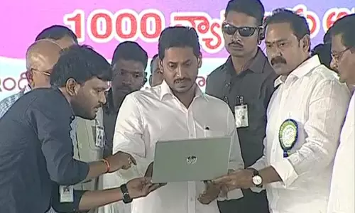 అందరూ బాగుండాలనే.. ముఖ్యమంత్రి జగన్ కీలక వ్యాఖ్యలు అందరూ బాగుండాలనే.. ముఖ్యమంత్రి జగన్ కీలక వ్యాఖ్యలు