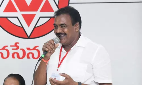 సంక్షేమం, అభివృద్ధి రెండు కళ్లలా ప్రభుత్వం పనిచేస్తోంది : జనసేన ఎమ్మెల్యే సంక్షేమం, అభివృద్ధి రెండు కళ్లలా ప్రభుత్వం పనిచేస్తోంది : జనసేన ఎమ్మెల్యే