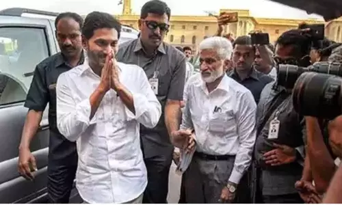 CM Jagan to CBI Court LIVE UPDATES : నాంపల్లి సీబీఐ కోర్టుకు జగన్