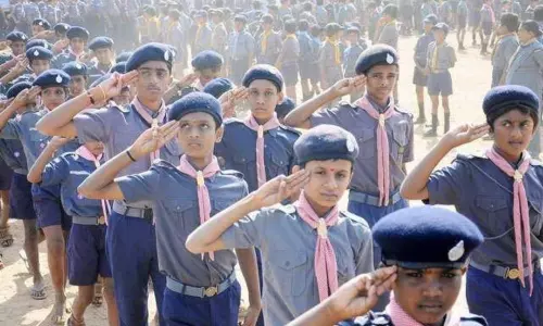 స్కౌట్స్ అండ్ గైడ్స్ విద్యార్థుల శిక్షణ కేంద్రాన్ని ప్రారంభించిన డిప్యూటీ సీఎం