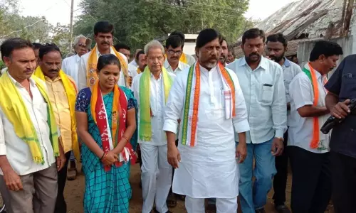 ఇల్లెందుల పాడులో ఉమ్మడి పార్టీల ఎన్నికల ప్రచారం