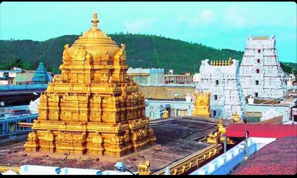 Andhra Pradesh: టీటీడీ కీలక నిర్ణయం.. ఆన్లైన్ గదుల బుకింగ్ లో మార్పులు Andhra Pradesh: టీటీడీ కీలక నిర్ణయం.. ఆన్లైన్ గదుల బుకింగ్ లో మార్పులు