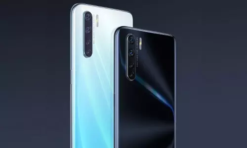 అదిరిపోయే ఫీచర్స్ తో ఒప్పో ఎఫ్15