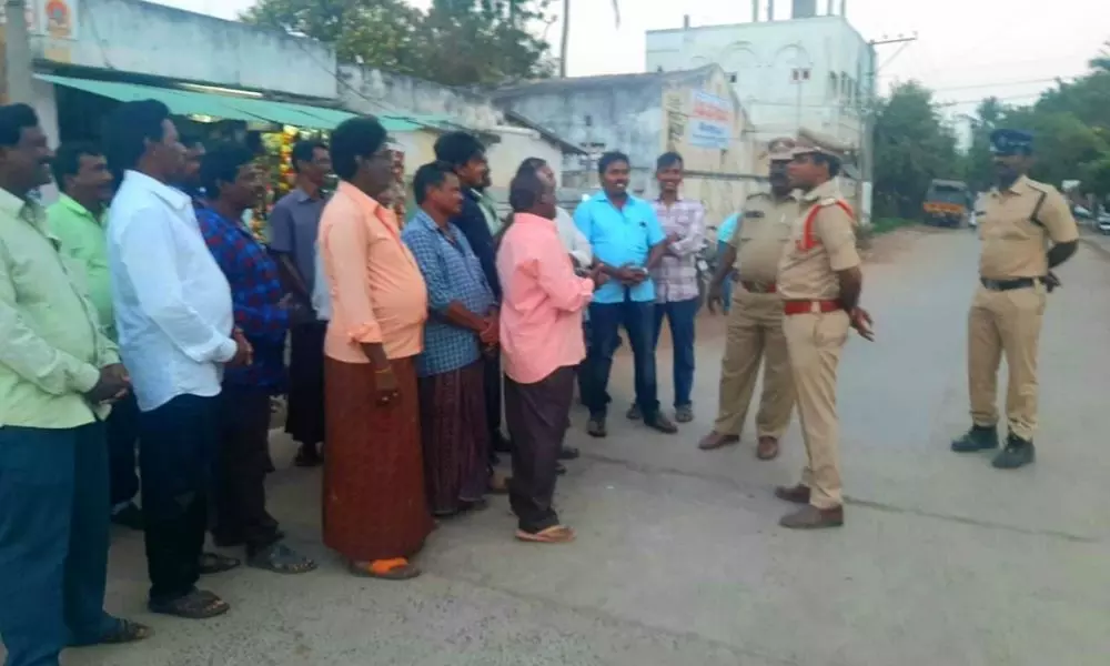 శాంతిభద్రతల పరిరక్షణ అందరి సహకారంతోనే సాధ్యం శాంతిభద్రతల పరిరక్షణ అందరి సహకారంతోనే సాధ్యం