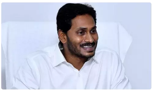 నేడు ఢిల్లీకి వైఎస్ జగన్.. అమిత్ షా తో భేటీ? నేడు ఢిల్లీకి వైఎస్ జగన్.. అమిత్ షా తో భేటీ?