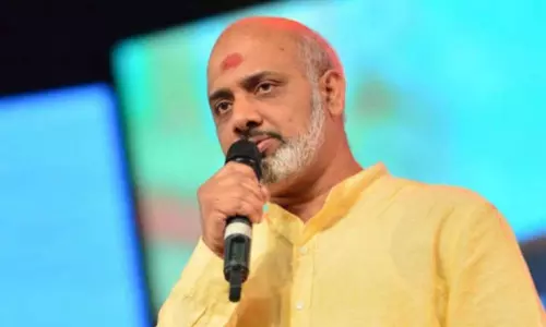 సినీ గేయ రచయిత రామ జోగయ్య శాస్త్రి కి వేటూరి పురస్కారం