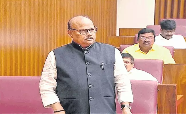 Andhra Pradesh: ఆ బిల్లులను సెలెక్ట్ కమిటీకి పంపాలి: టీడీపీ Andhra Pradesh: ఆ బిల్లులను సెలెక్ట్ కమిటీకి పంపాలి: టీడీపీ