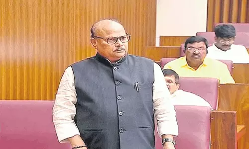 Andhra Pradesh: ఆ బిల్లులను సెలెక్ట్ కమిటీకి పంపాలి: టీడీపీ Andhra Pradesh: ఆ బిల్లులను సెలెక్ట్ కమిటీకి పంపాలి: టీడీపీ