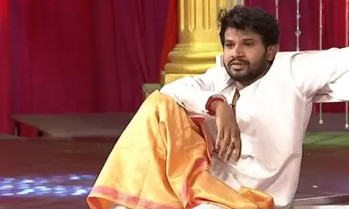 Hyper Aadi: తప్పులో కాలేసిన హైపర్ ఆది.. అడ్డంగా దొరికాడు!