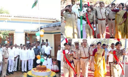 Andhra Pradesh: ఘనంగా గణతంత్ర దినోత్సవ వేడుకలు