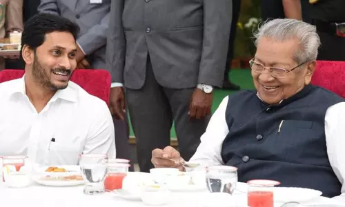 Andhra Pradesh: రాజభవన్‌లో ఎట్‌హోం.. హాజరుకాని చంద్రబాబు