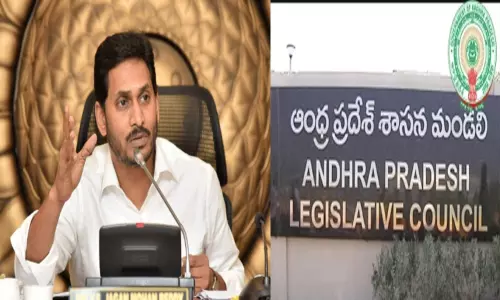 మండలిని రద్దు చేస్తూ ఏపీ క్యాబినెట్ సంచలన తీర్మానం.. మండలిని రద్దు చేస్తూ ఏపీ క్యాబినెట్ సంచలన తీర్మానం..
