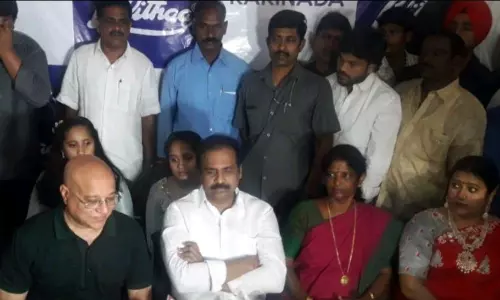 Andhra Pradesh: కాకినాడలో లలిత జ్యువెలరీ ప్రారంభం