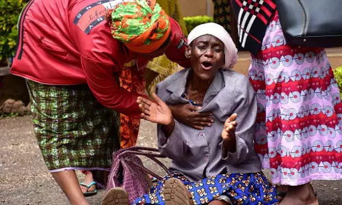 చర్చిలో తొక్కిసలాట.. 20 మంది మృతి