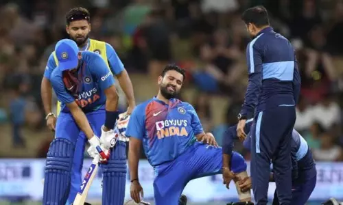 IND Vs NZ: వన్డే సిరీస్ ముందు టీమిండియాకు షాక్ ! IND Vs NZ: వన్డే సిరీస్ ముందు టీమిండియాకు షాక్ !